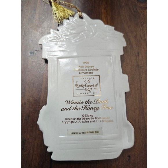 VINTAGE DISNEY PORCELINE CHRISTMAS ORNAMENTS - Picture 3 of 7